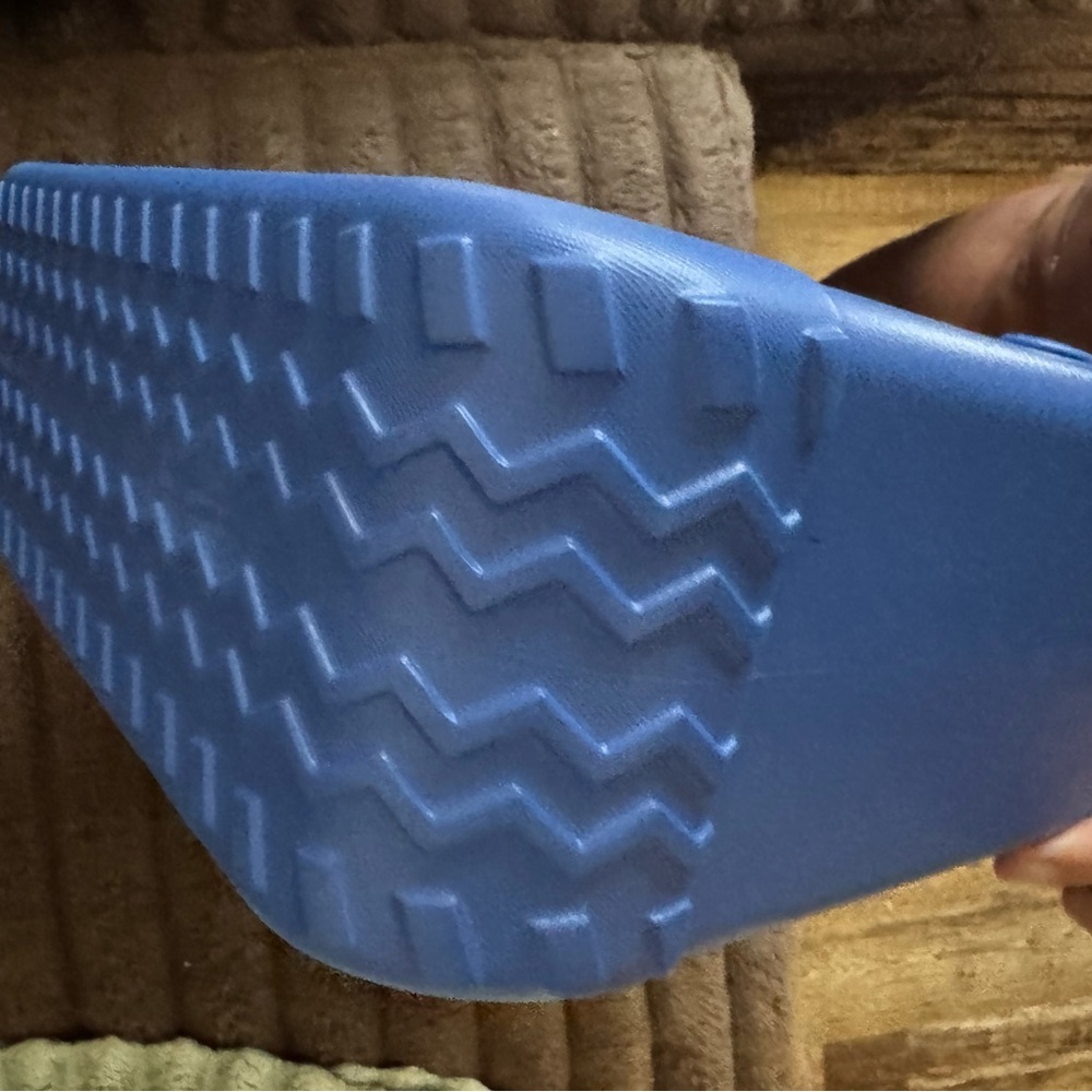 BOGG BAG Blue with Red and White Accents - Picture 7 of 7